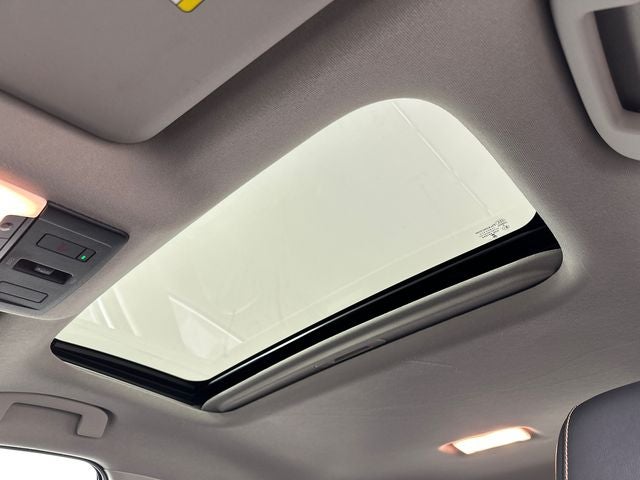 2023 Nissan Sentra SR Premium Package