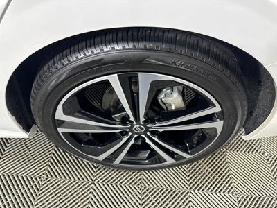 2023 Nissan Sentra SR Premium Package
