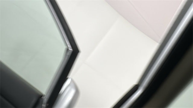 2010 Nissan Versa 1.8 SL