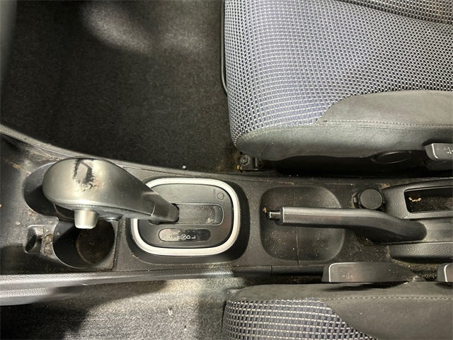 2010 Nissan Versa 1.8 SL