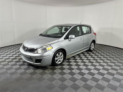 2010 Nissan Versa 1.8 SL