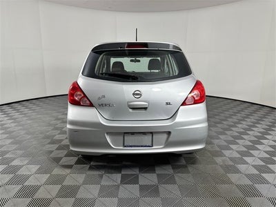 2010 Nissan Versa 1.8 SL