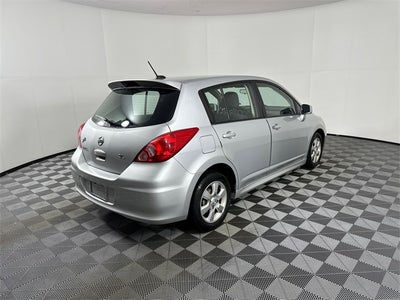 2010 Nissan Versa 1.8 SL