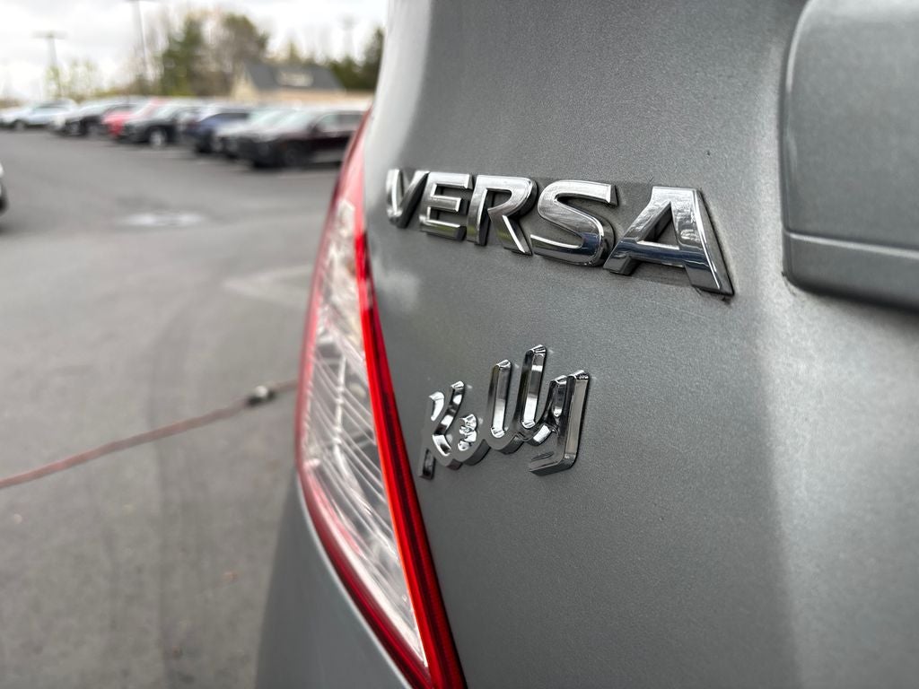 2013 Nissan Versa 1.6 SV