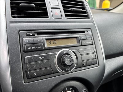 2013 Nissan Versa 1.6 SV