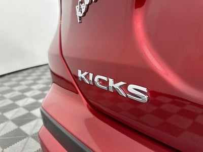 2023 Nissan Kicks SR Premium Package
