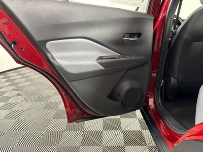 2023 Nissan Kicks SR Premium Package