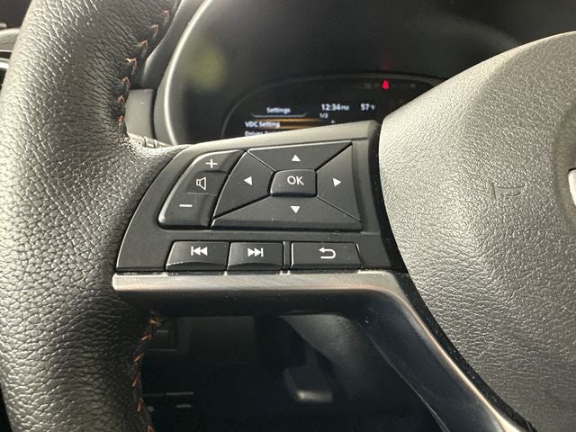 2023 Nissan Kicks SR Premium Package