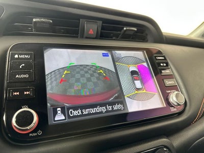 2023 Nissan Kicks SR Premium Package