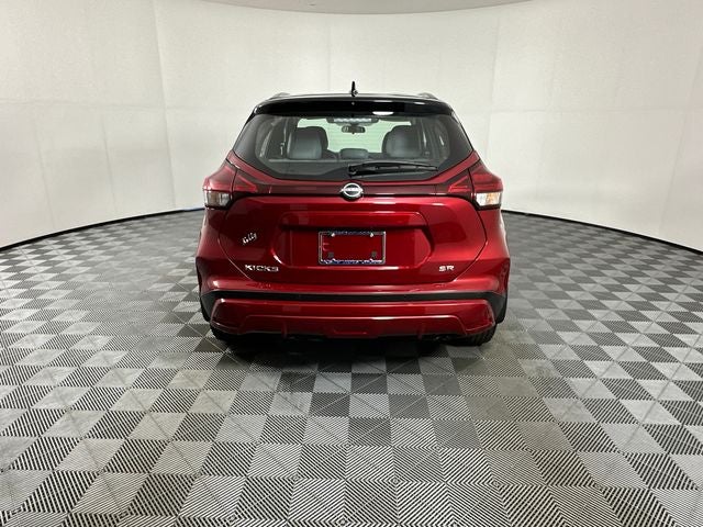 2023 Nissan Kicks SR Premium Package