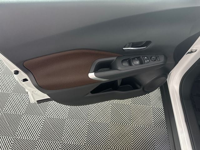 2023 Nissan Kicks SR Interior Electronics Package