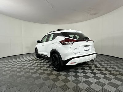 2023 Nissan Kicks SR Interior Electronics Package