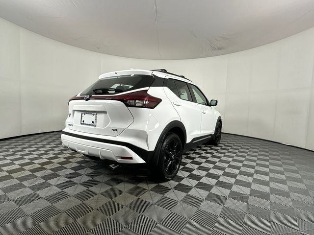 2023 Nissan Kicks SR Interior Electronics Package
