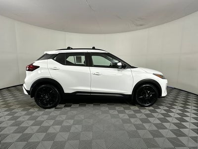 2023 Nissan Kicks SR Interior Electronics Package