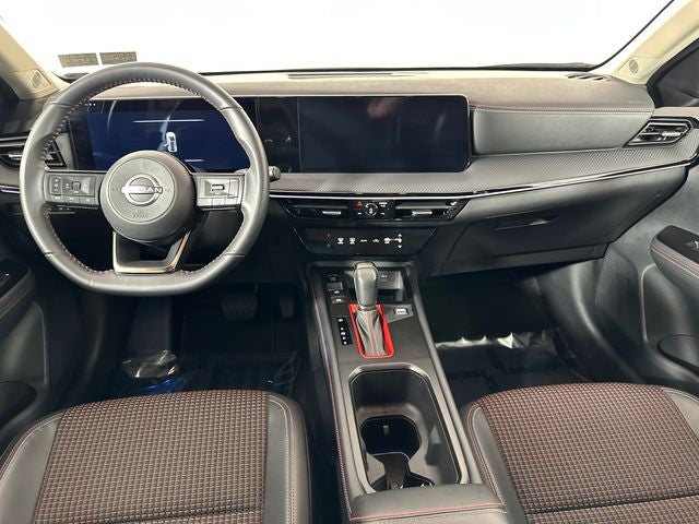 2025 Nissan Kicks SR Interior Electronics Package
