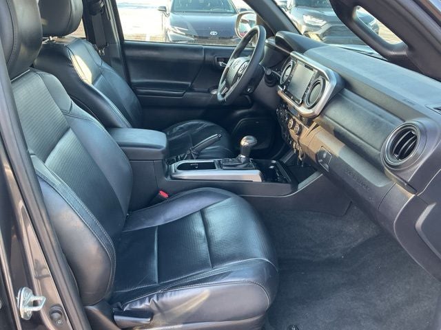 2021 Toyota Tacoma Limited V6