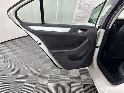 2014 Volkswagen Jetta 1.8T SE