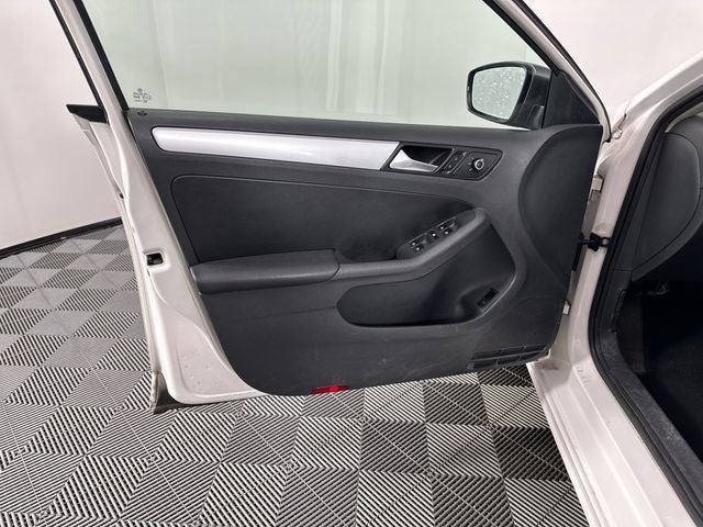 2014 Volkswagen Jetta 1.8T SE