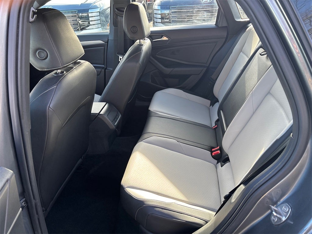 2020 Volkswagen Jetta R-Line