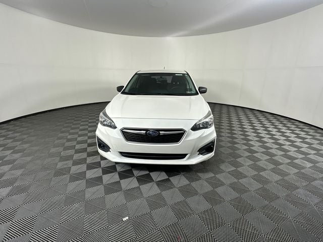 2017 Subaru Impreza 2.0i