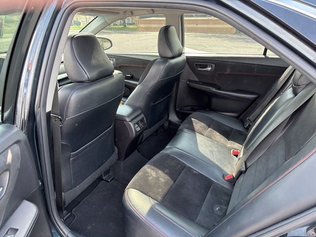 2016 Toyota Camry XSE