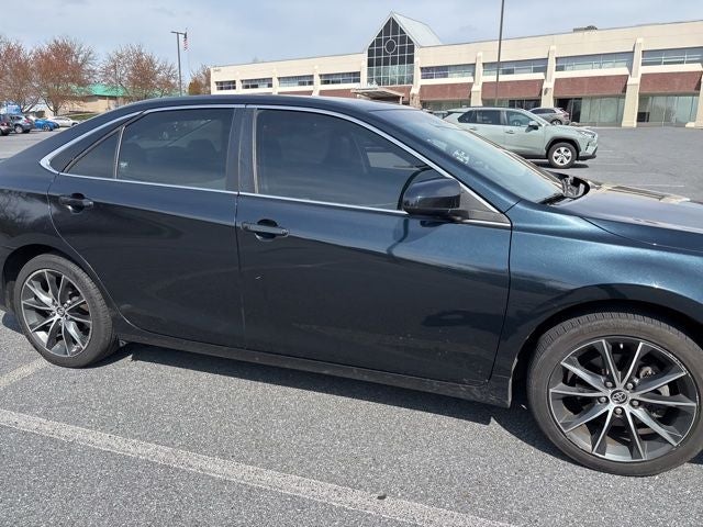 2016 Toyota Camry XSE