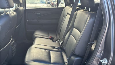 2021 Honda Pilot Touring 8 Passenger