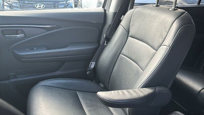 2021 Honda Pilot Touring 8 Passenger