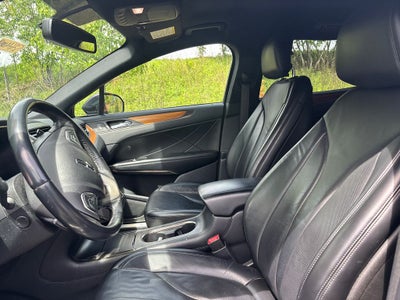 2019 Lincoln MKC Select