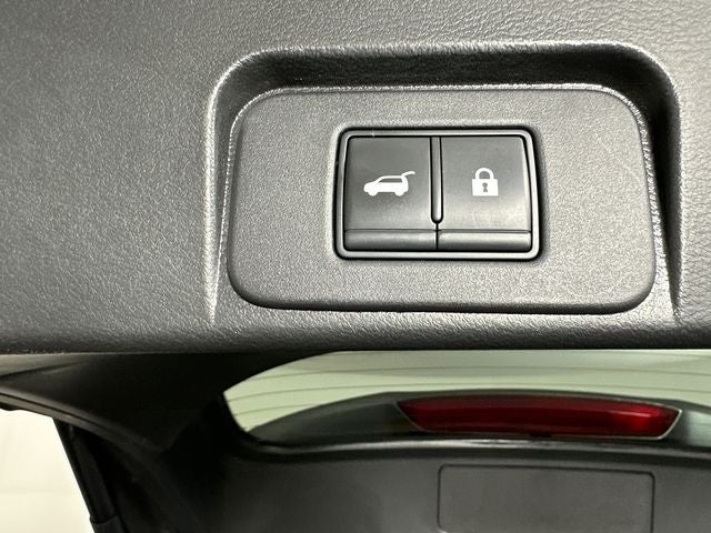 2022 Nissan Rogue SV Premium Package