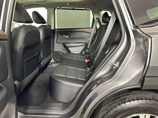 2022 Nissan Rogue SV Premium Package