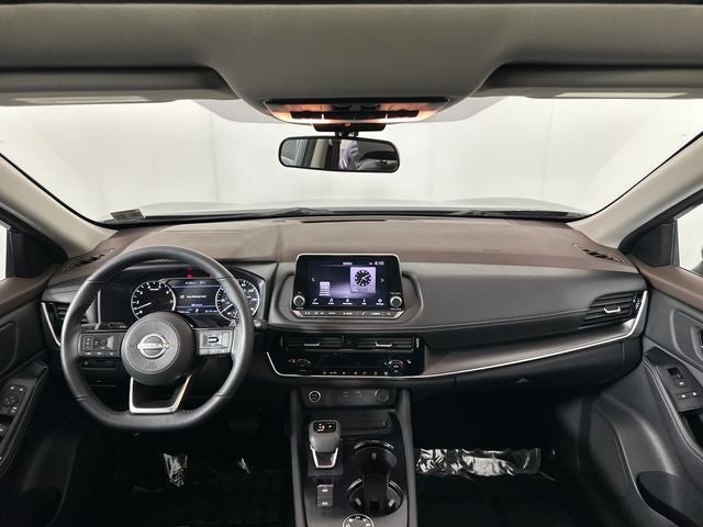 2022 Nissan Rogue SV Premium Package