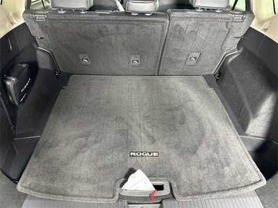 2023 Nissan Rogue SV Premium Package