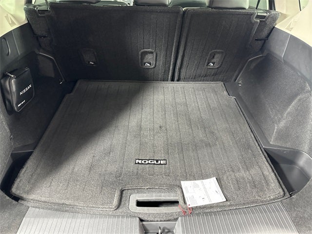 2023 Nissan Rogue SV Premium Package