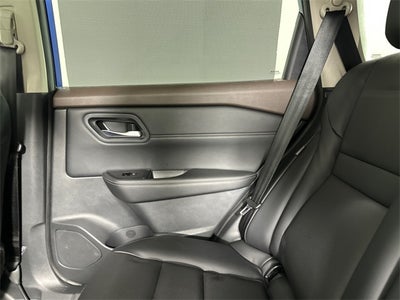 2023 Nissan Rogue SV Premium Package