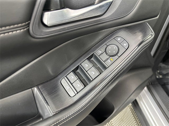 2023 Nissan Rogue SV Premium Package