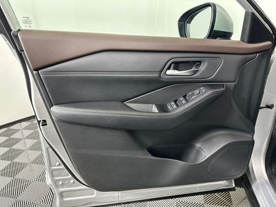 2023 Nissan Rogue SV Premium Package