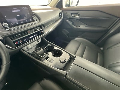 2023 Nissan Rogue SV Premium Package