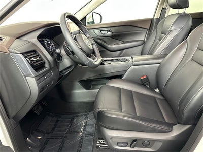 2023 Nissan Rogue SV Premium Package