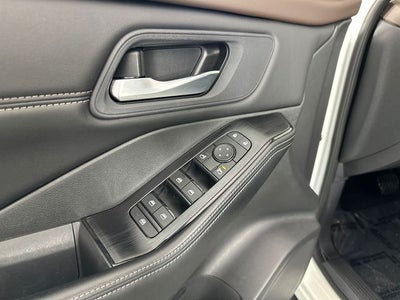 2023 Nissan Rogue SV Premium Package