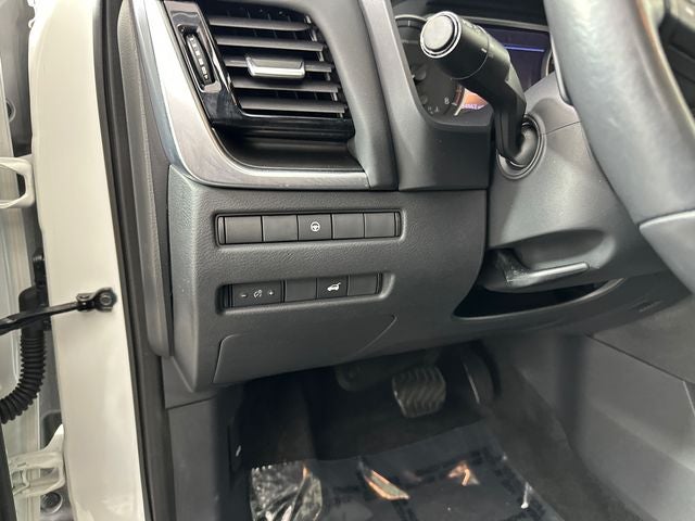 2023 Nissan Rogue SV Premium Package