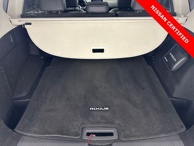 2023 Nissan Rogue SV Premium Package