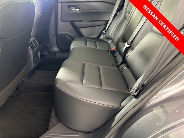 2025 Nissan Rogue SV Premium Package