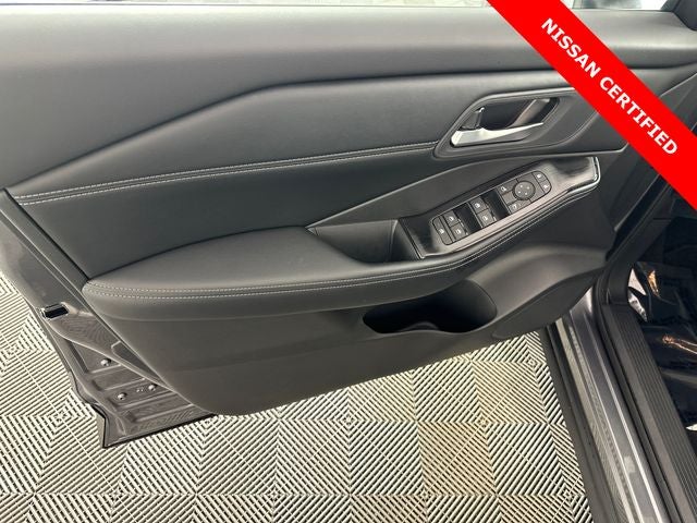 2025 Nissan Rogue SV Premium Package