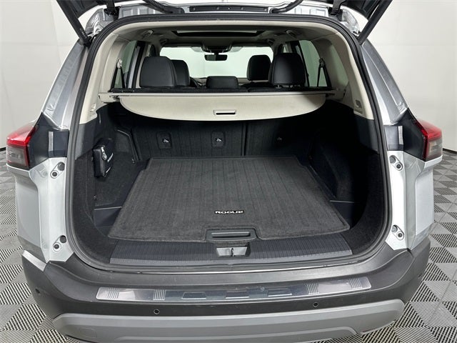 2023 Nissan Rogue SV Premium Package