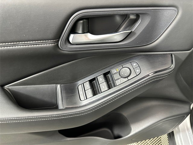 2023 Nissan Rogue SV Premium Package