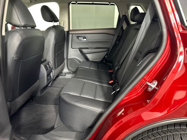 2023 Nissan Rogue SV Premium Package