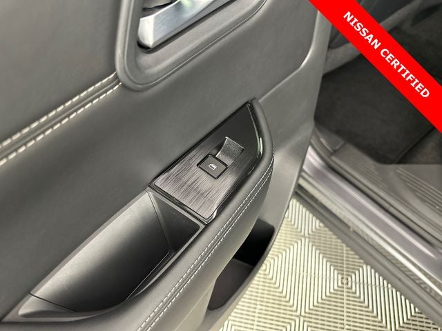 2023 Nissan Rogue SV Premium Package