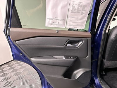 2023 Nissan Rogue SV Premium Package