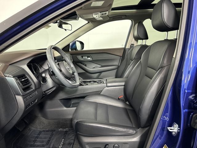 2023 Nissan Rogue SV Premium Package